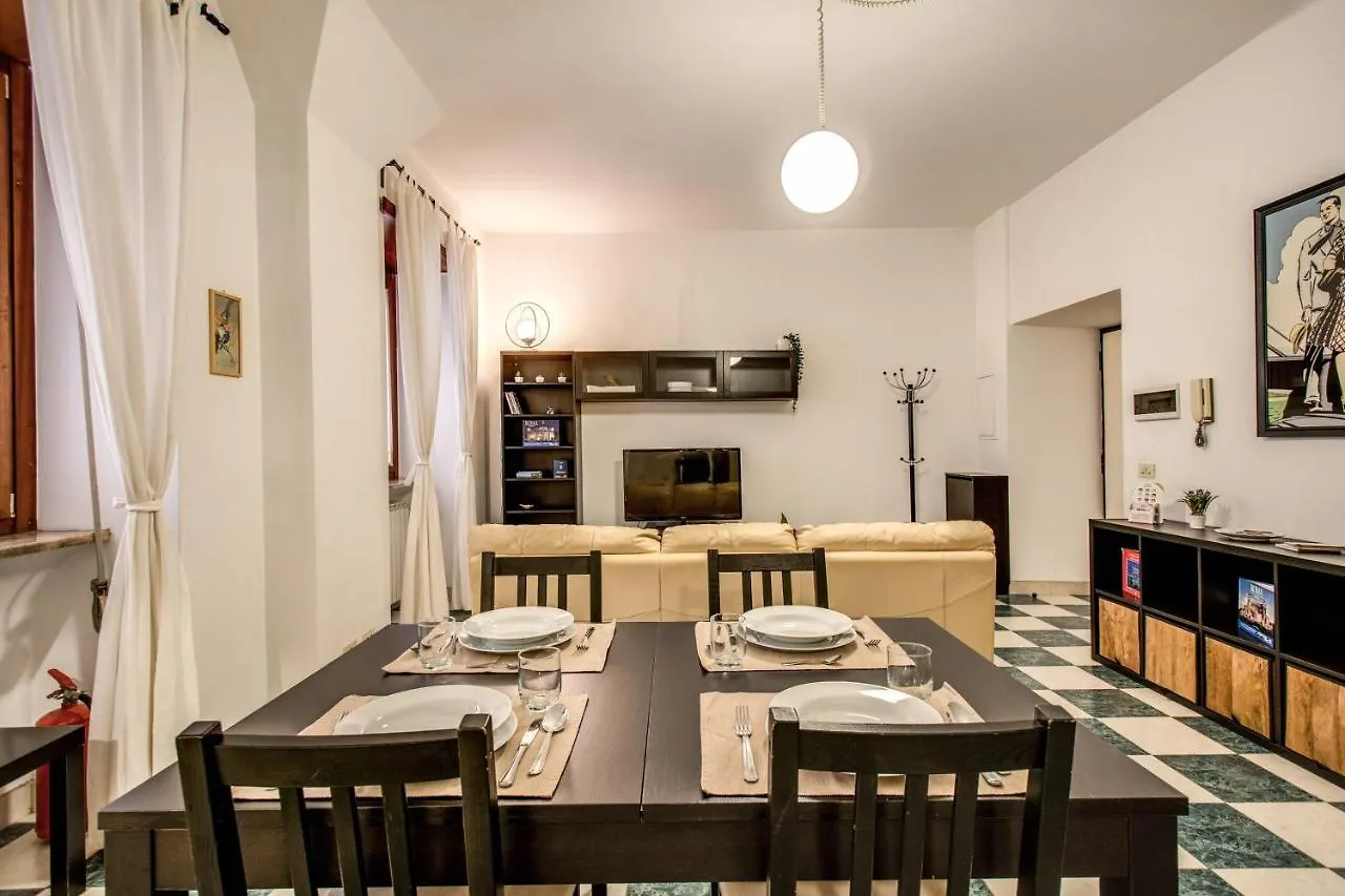 Popolo Accommodation - Lovely Central Apartment Rome